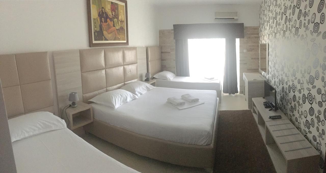 Hotel Imperial Улцин Екстериор снимка