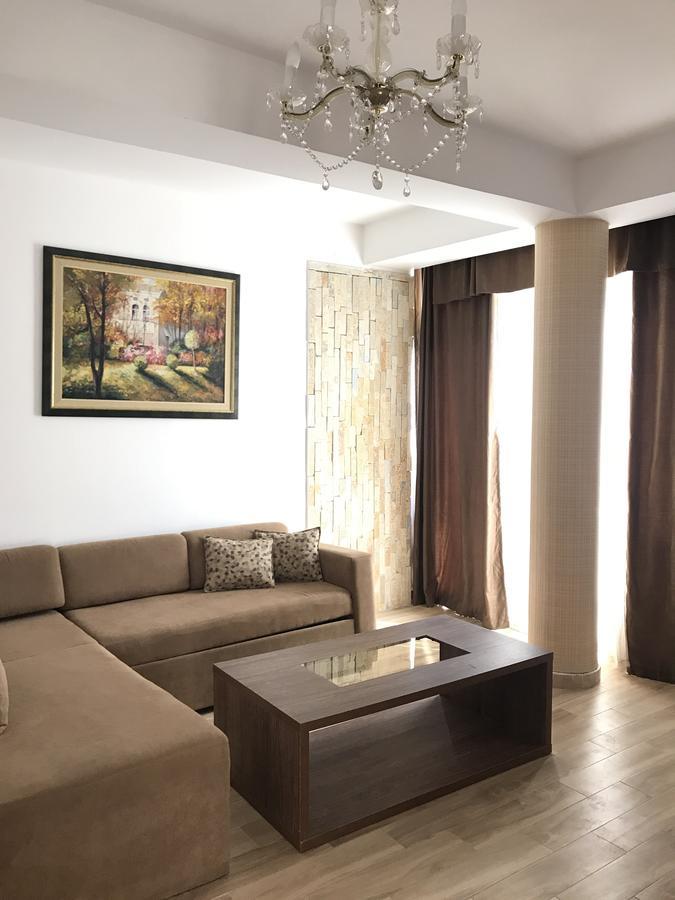 Hotel Imperial Улцин Екстериор снимка