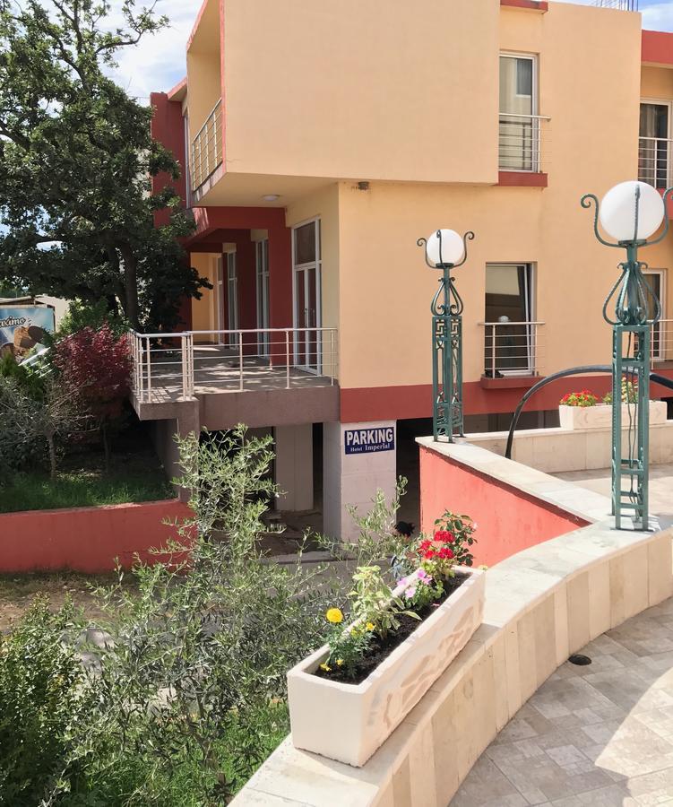 Hotel Imperial Улцин Екстериор снимка