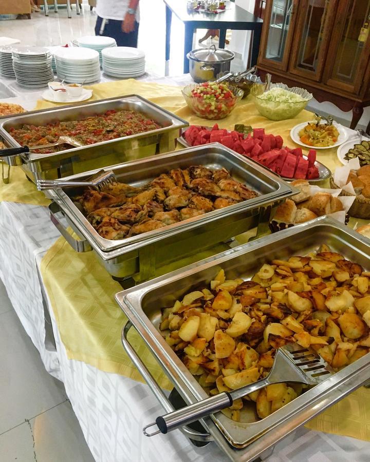 Hotel Imperial Улцин Екстериор снимка