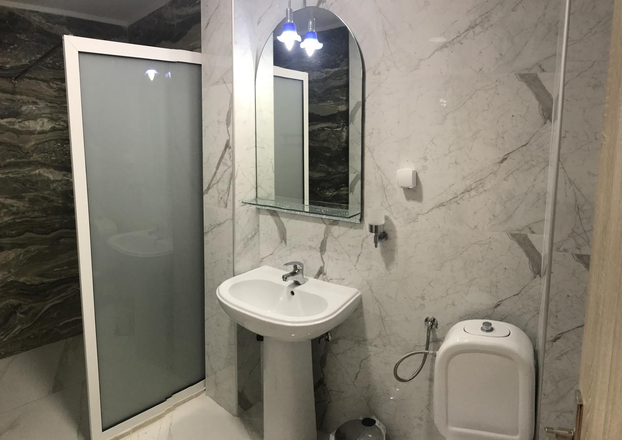 Hotel Imperial Улцин Екстериор снимка